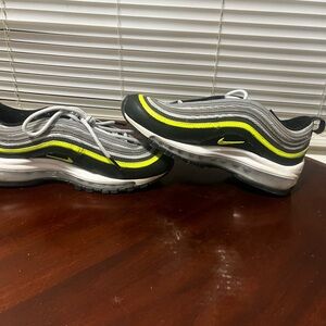 Nike Sneakers in Black and Yellow with Cushioned Support